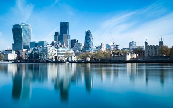 The Must Have Items For Your 2020 Trip to London