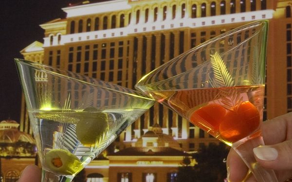 A Guide to Honeymoons in Europe 2014