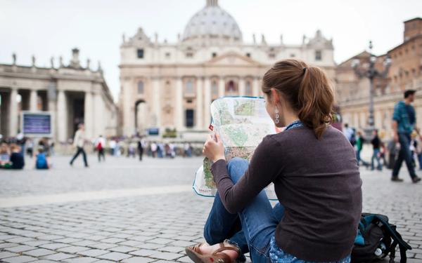 Top 10 Women-Friendly Countries You Should Visit As A Solo Traveller