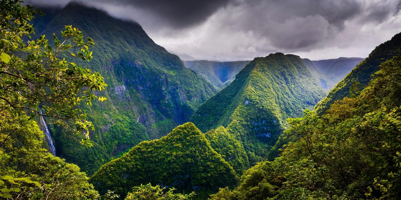 Discover France's Natural Wonders: 10 National Parks to Visit