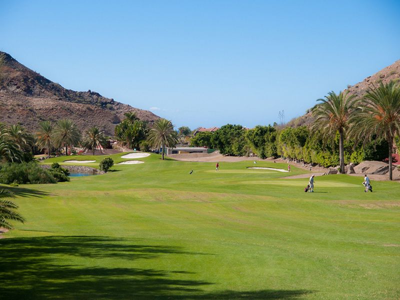 4 Destinations Every Golfing Fanatic Dreams Of Visiting