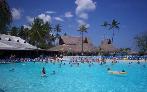 A Guide to Travelling Abroad on a Budget