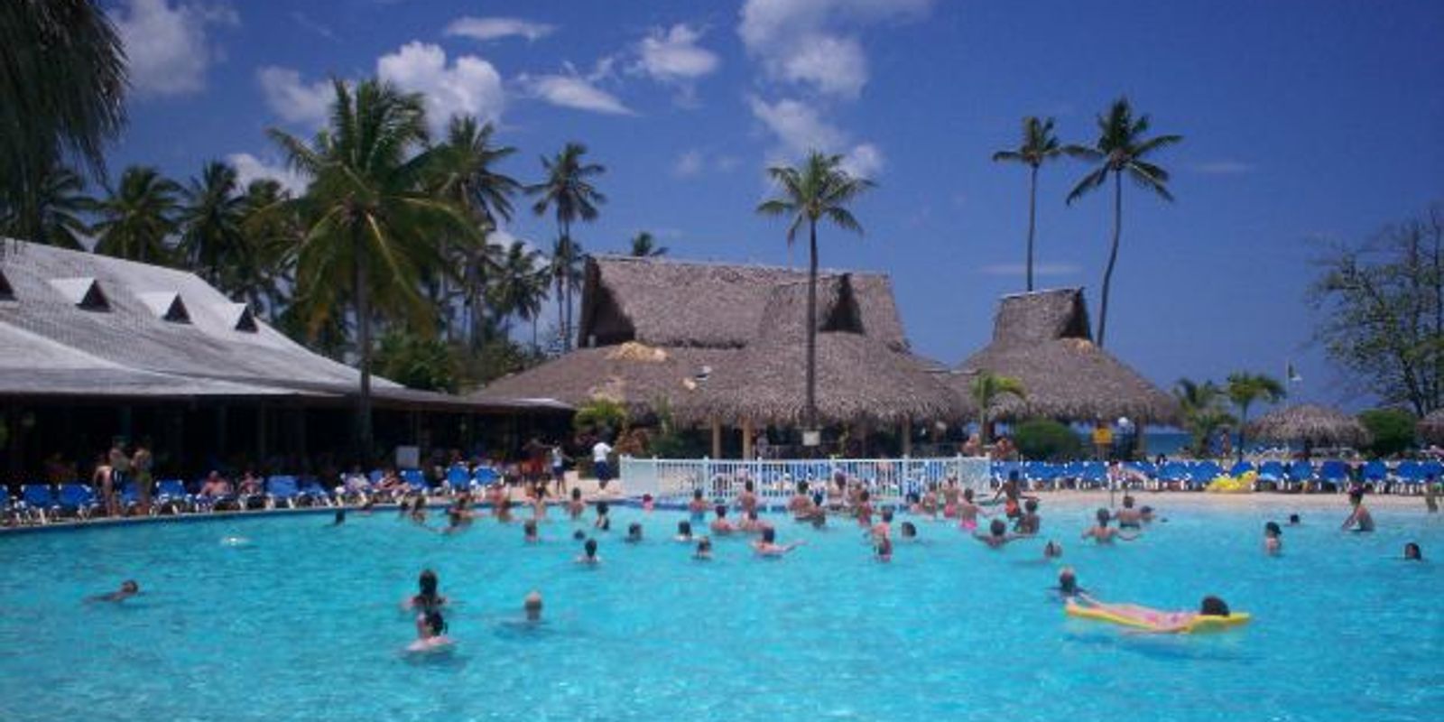 A Guide to Travelling Abroad on a Budget