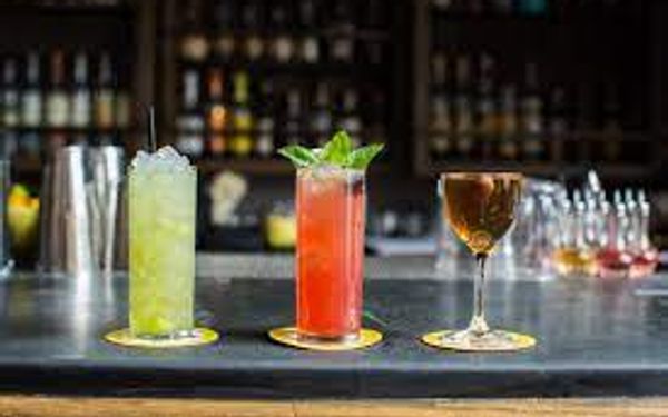 Here Are the Best Game Day Happy Hours near MSG