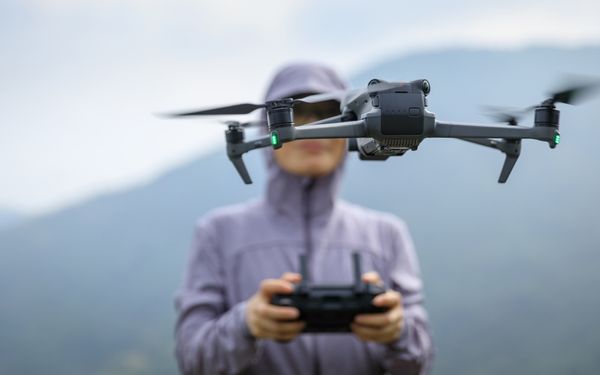 The Best Selfie Drones for Travel: Compact and Portable Options for Capturing Stunning Aerial Shots