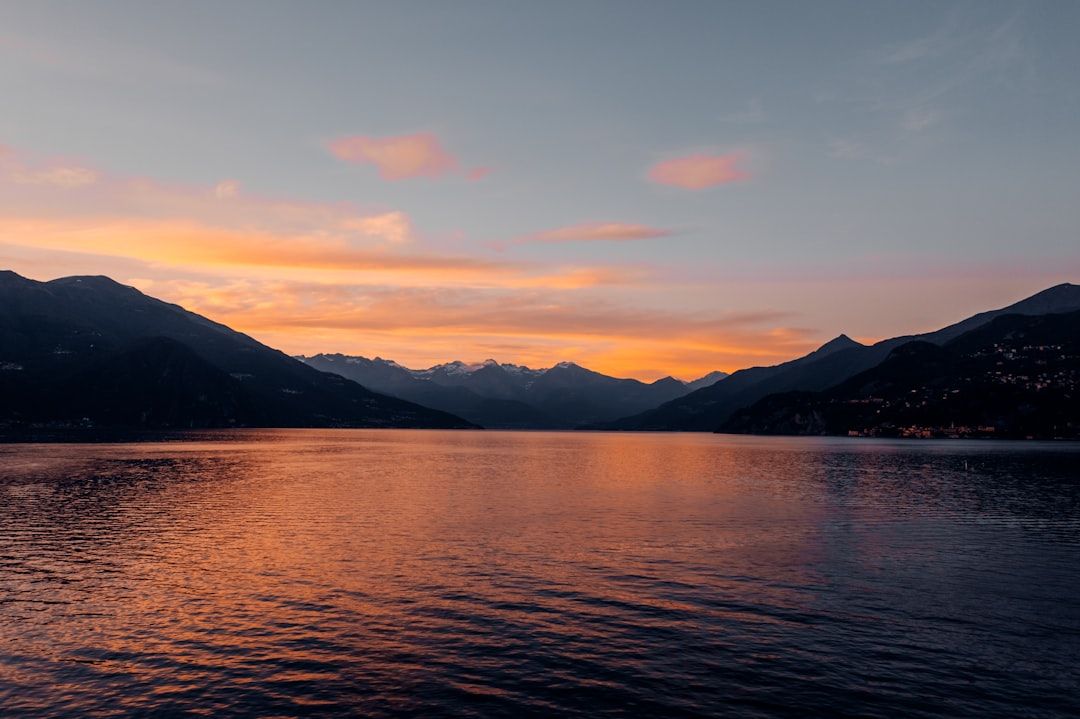 Wildfires Threaten Italian Lakes Resorts