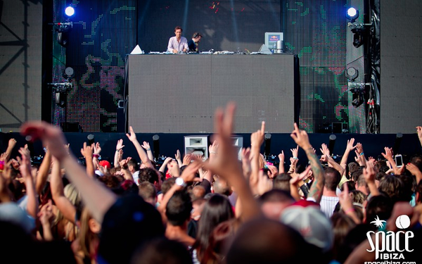 It's Party Time: 10 Nightlife Hot Spots to Go in Ibiza
