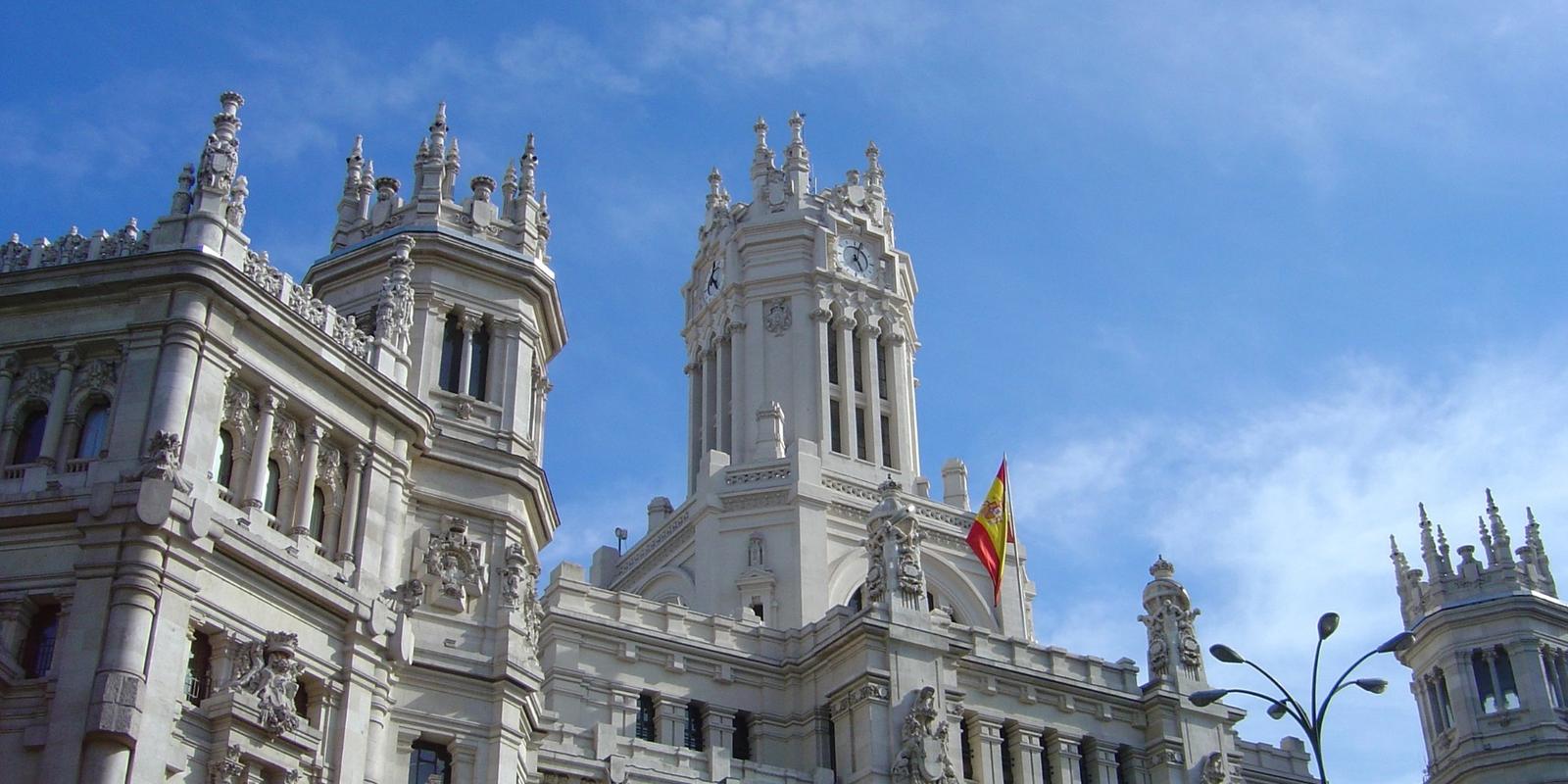 Love Spain? Take a Look at these Iconic Places to visit