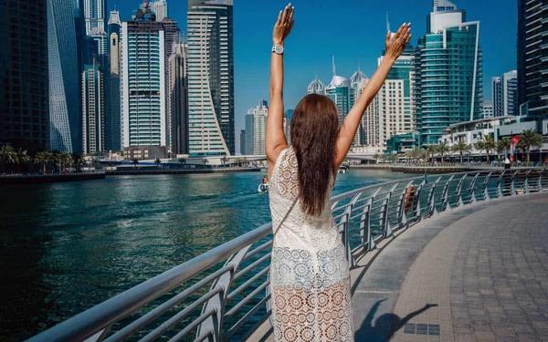 Solo Traveling Tips for Females in Dubai