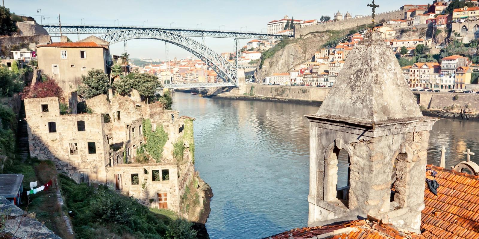What ails Porto? Why the abandoned buildings in Porto are a reflection of the times