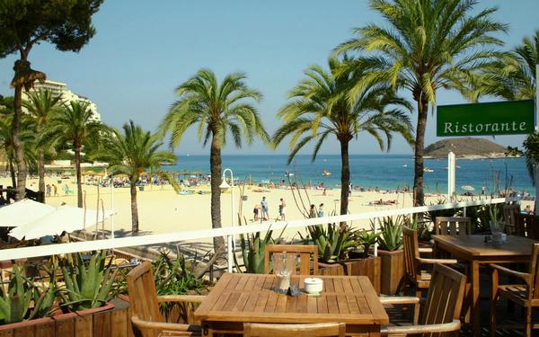 International Travel: Top 10 Destinations For Clubbers On Holiday