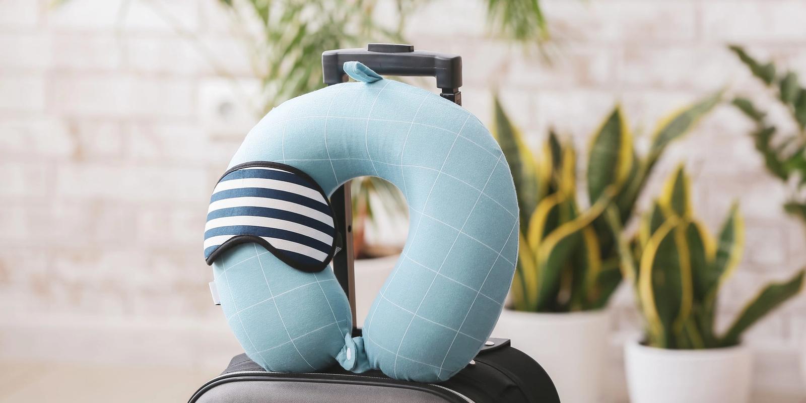 How To Use A Travel Pillow