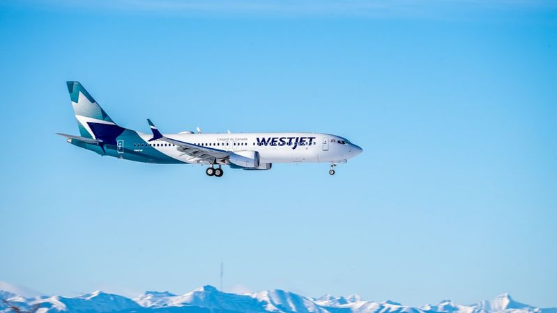 WestJet Strike Cancels 300 Flights