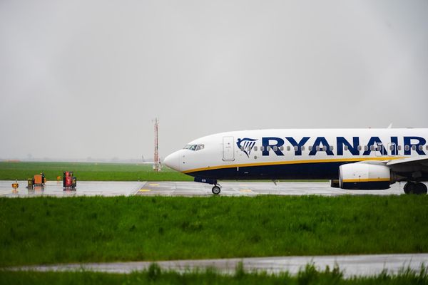 Ryanair Defends Aircraft Safety