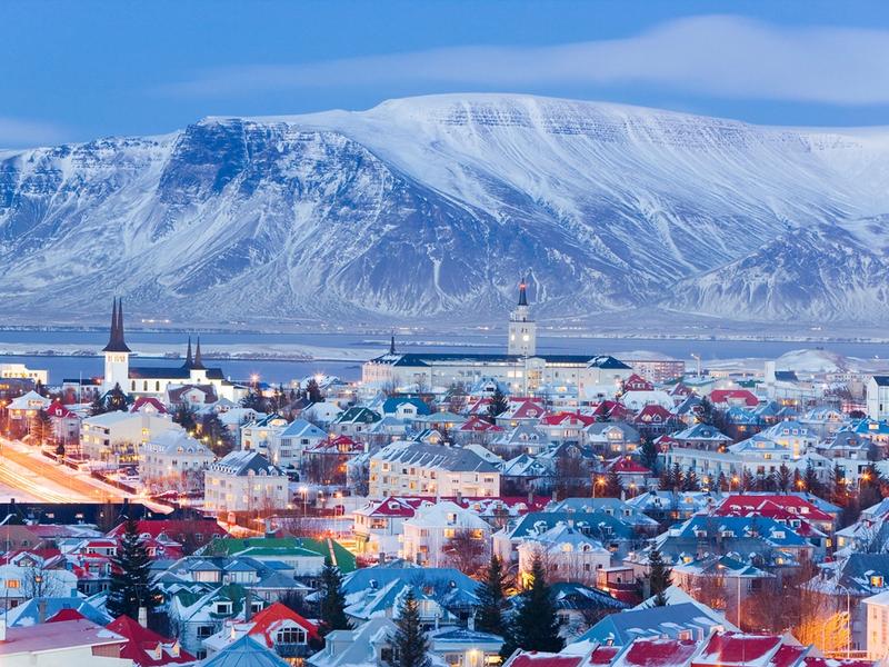Top 10 Destinations for a Christmas Holiday