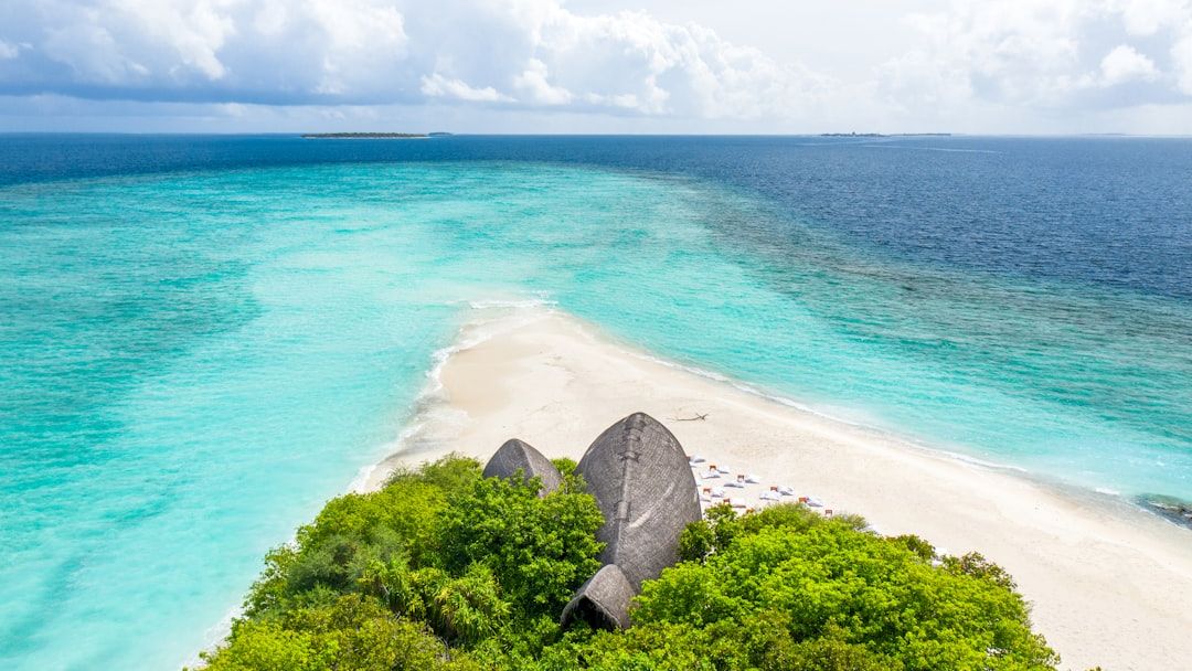 BUBBLE Underwater Restaurant Opens in Maldives