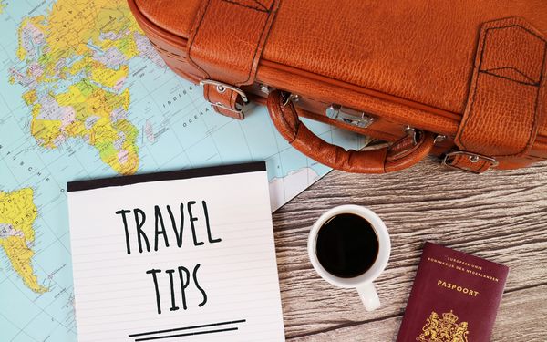 10 Tips For Saving Money When Travelling