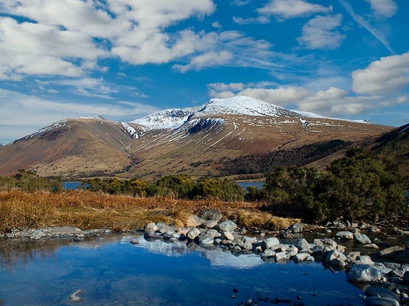 Top Breathtaking UK Mountain Locations For A Family Photoshoot