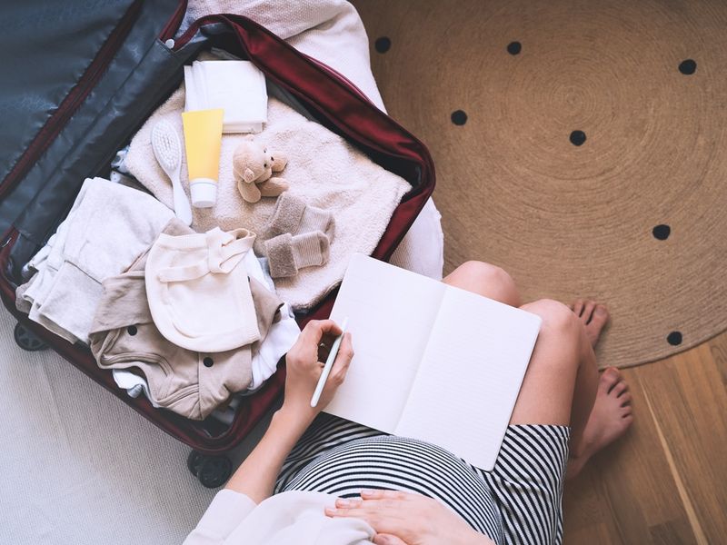 11 Fast Travel Tips on Packing: the Less Obvious Advice