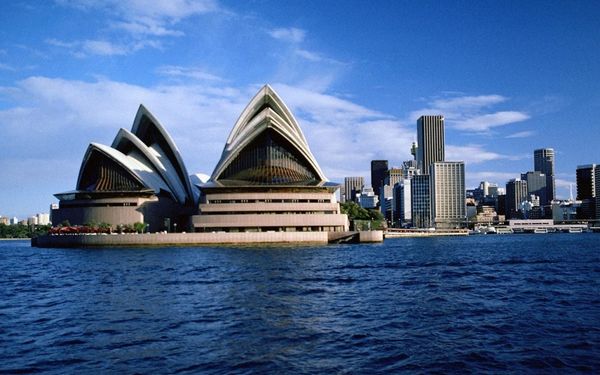 Moving to Australia: What You Need to Know