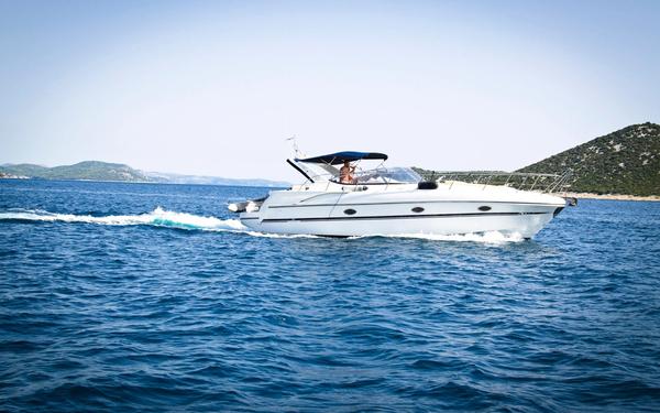 10 Reasons Why You Need a Broker When Buying a Boat