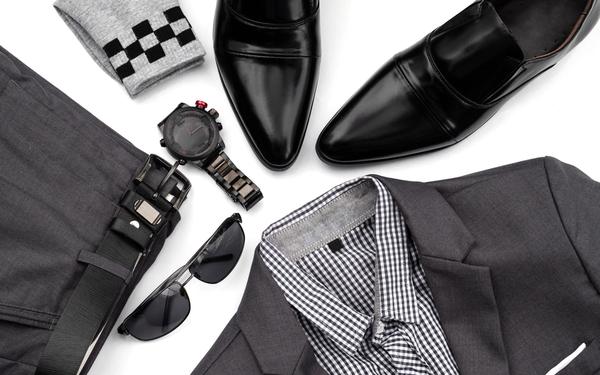 How To Travel With A Suit