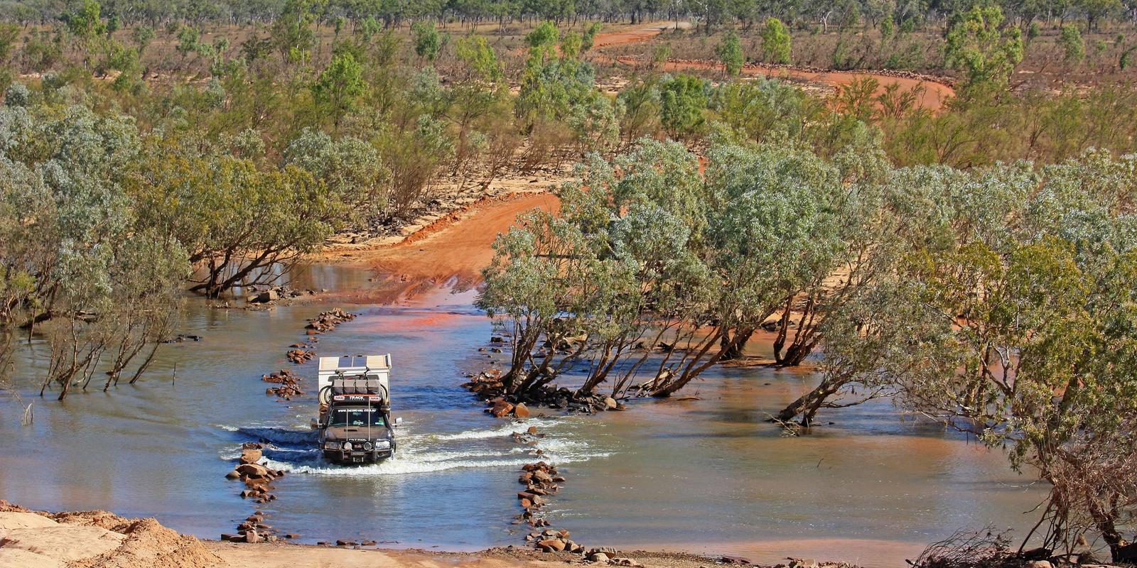 Driving in the Australian Outback - Survival Guide