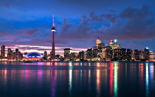 Toronto in Five Easy Steps