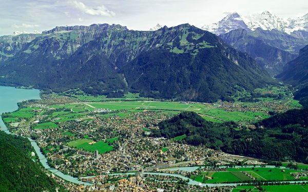 Interlaken – the gateway to the Bernese Oberland