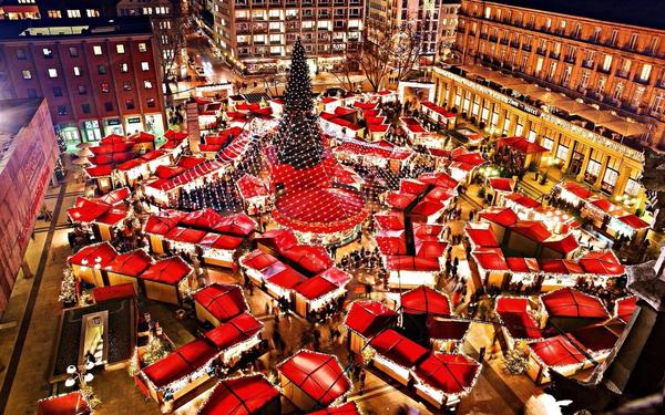 The World's Top 21 Christmas Markets Revealed