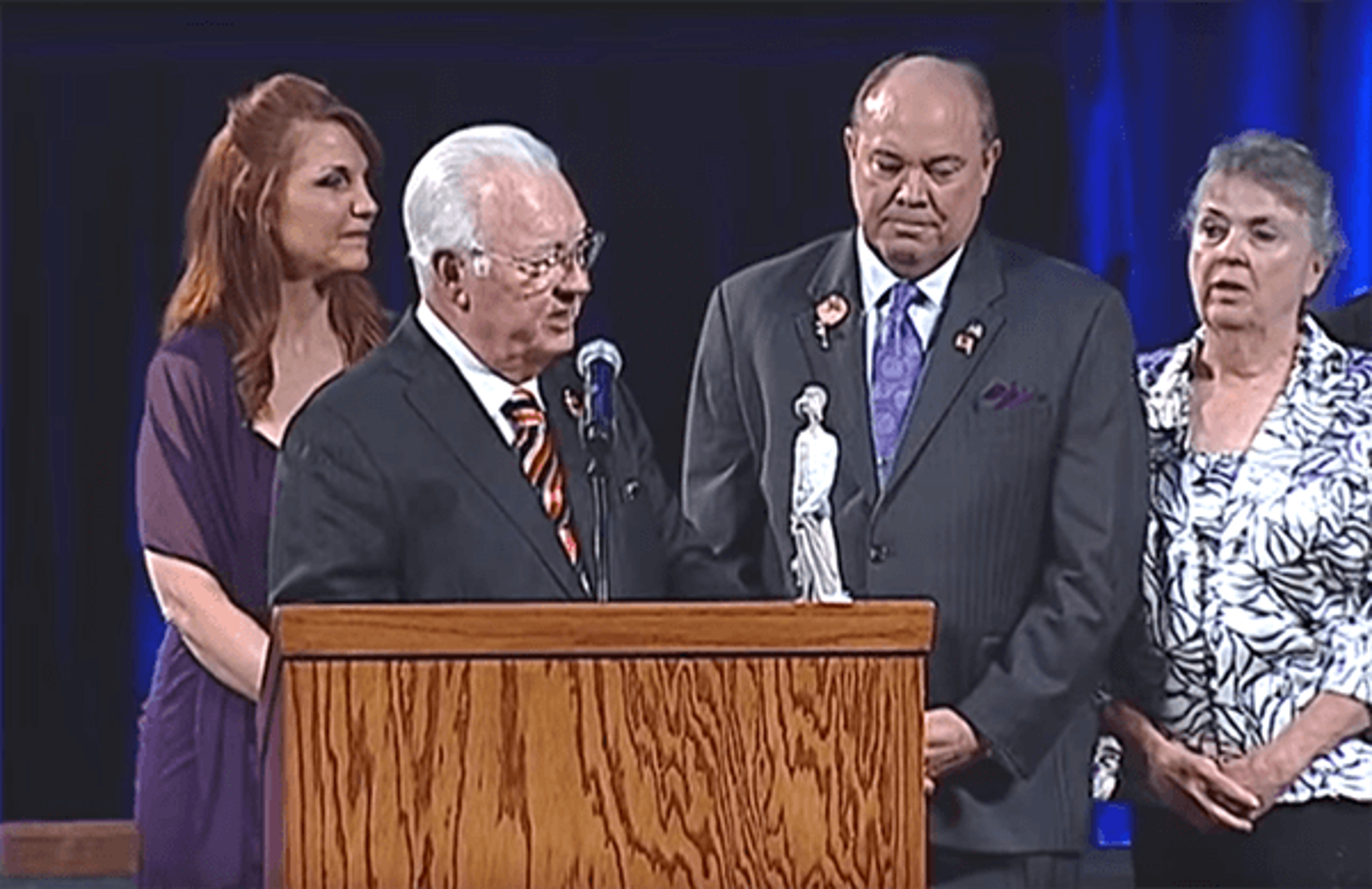 Next Stop for Jones National Auctioneers Hall of Fame