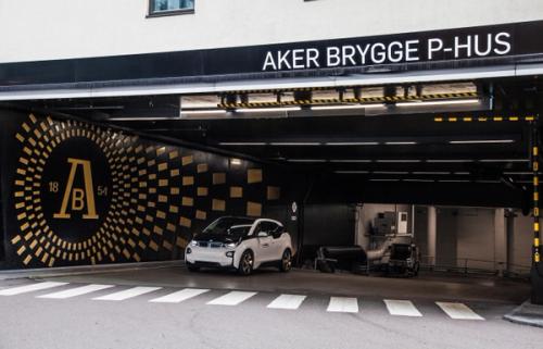 1 time gratis parkering