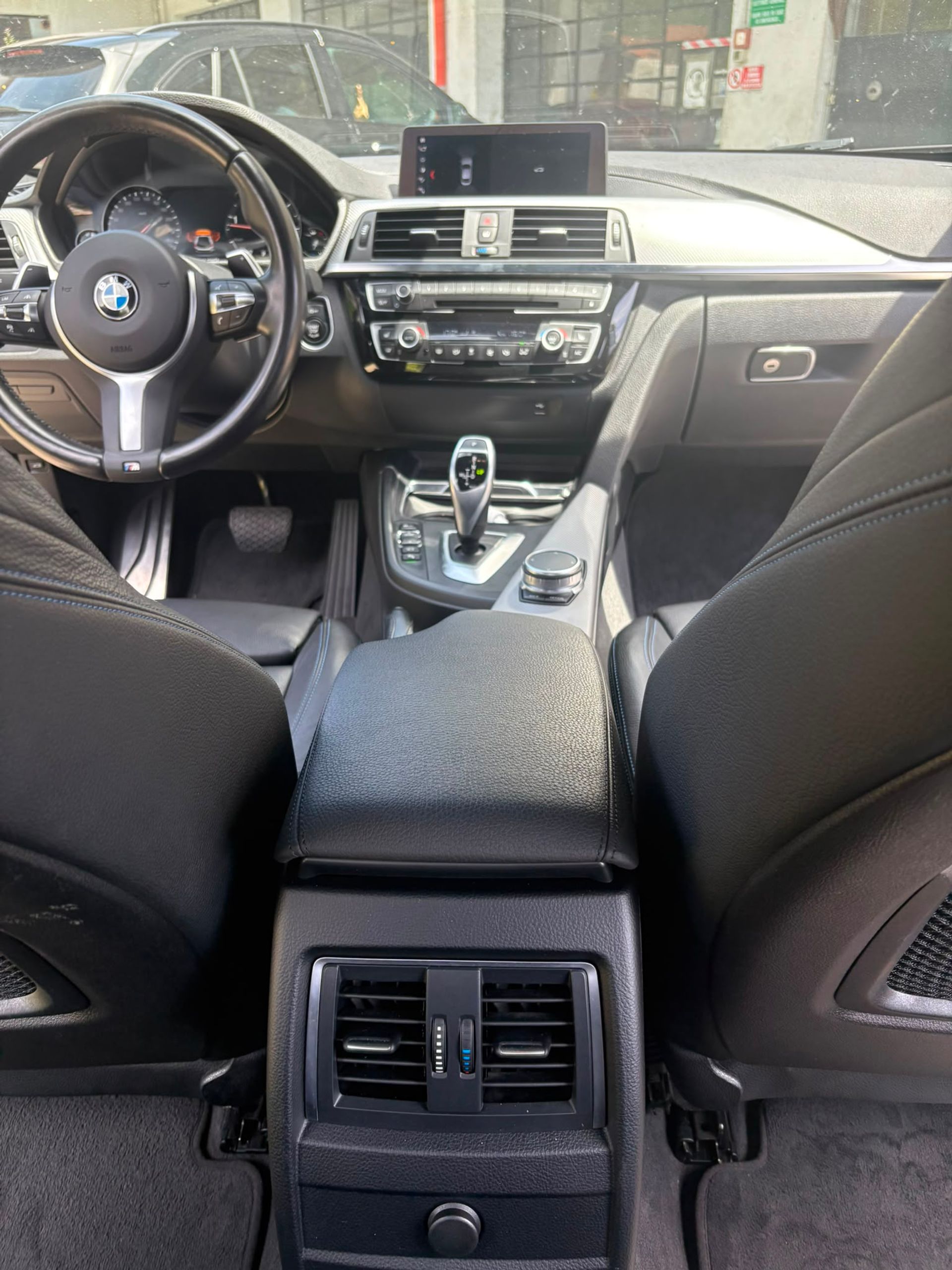 Cambio automatico Steptronic e consolle — interni BMW 430d