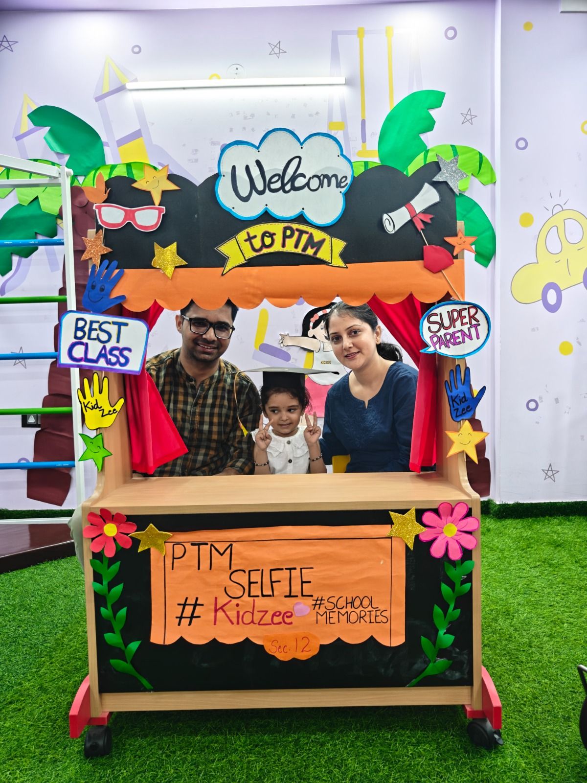 A moment at Kidzee Sector 12 Dwarka