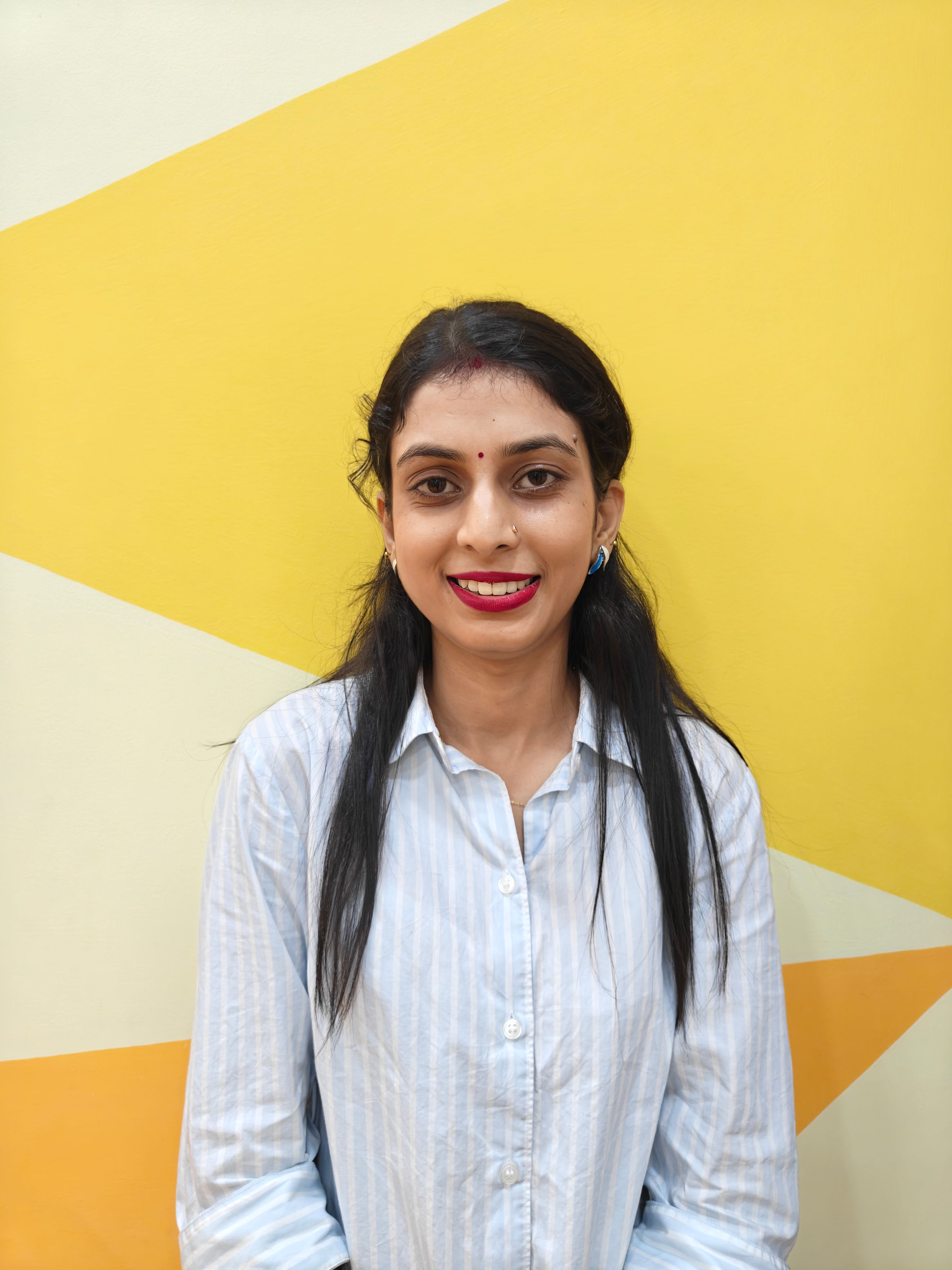 Portrait of Pooja Devi, Nursery teacher at Kidzee Sector 12, Dwarka