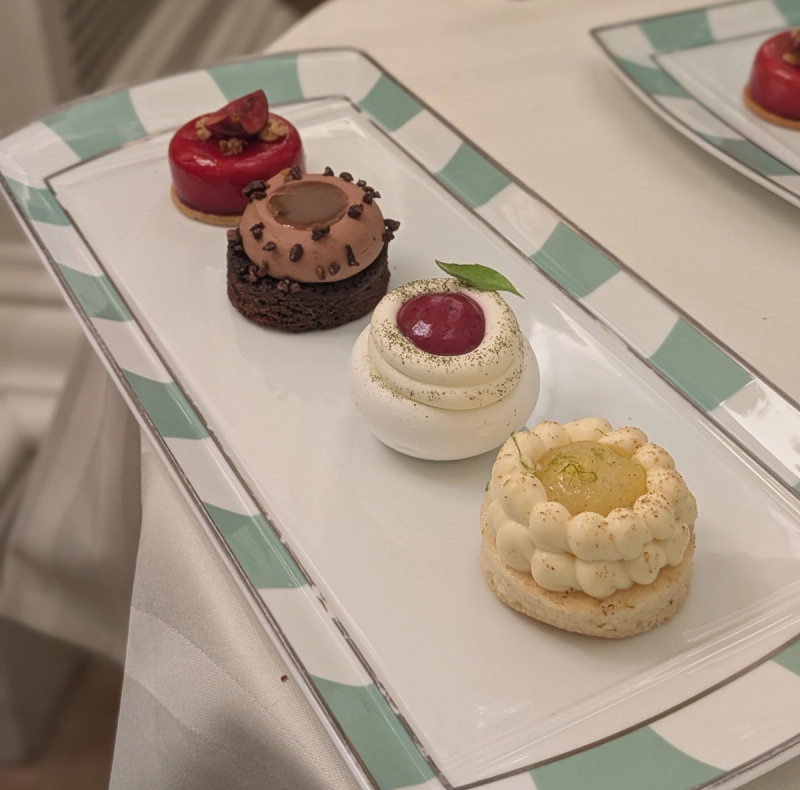 グルテン・デイリーフリーケーキ