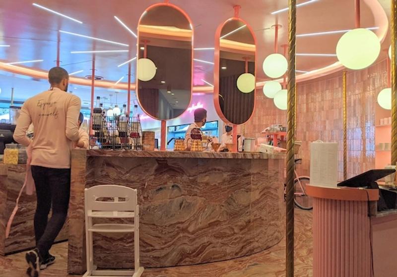 el&n_cafe_tills
