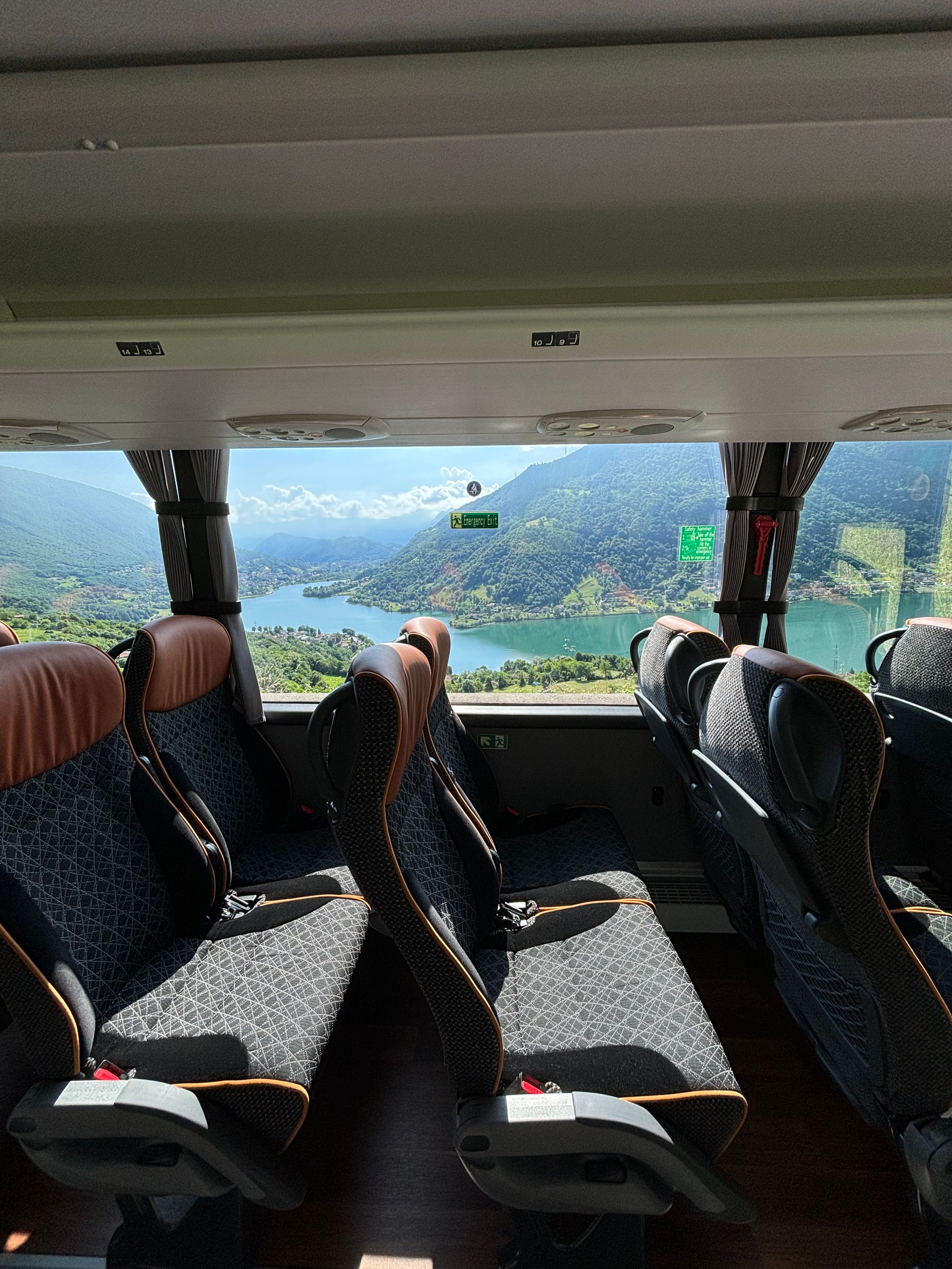 Scania Touring - Zambetti bus