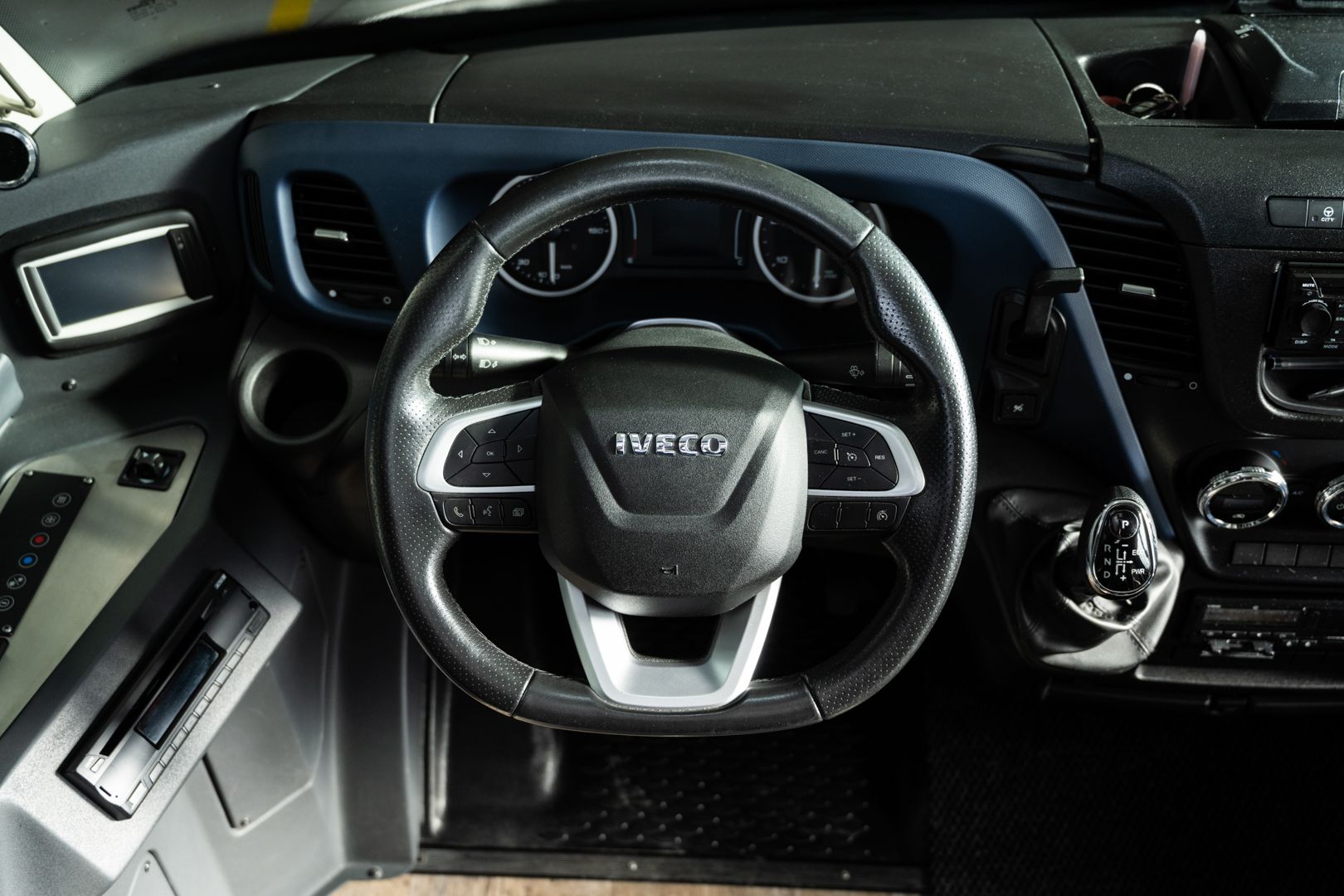 Zambetti Bus - Iveco Daily Wings - Dettaglio 02