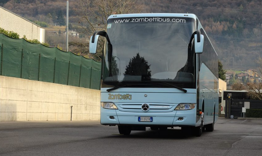 zambetti bus mercedes tourismo 
