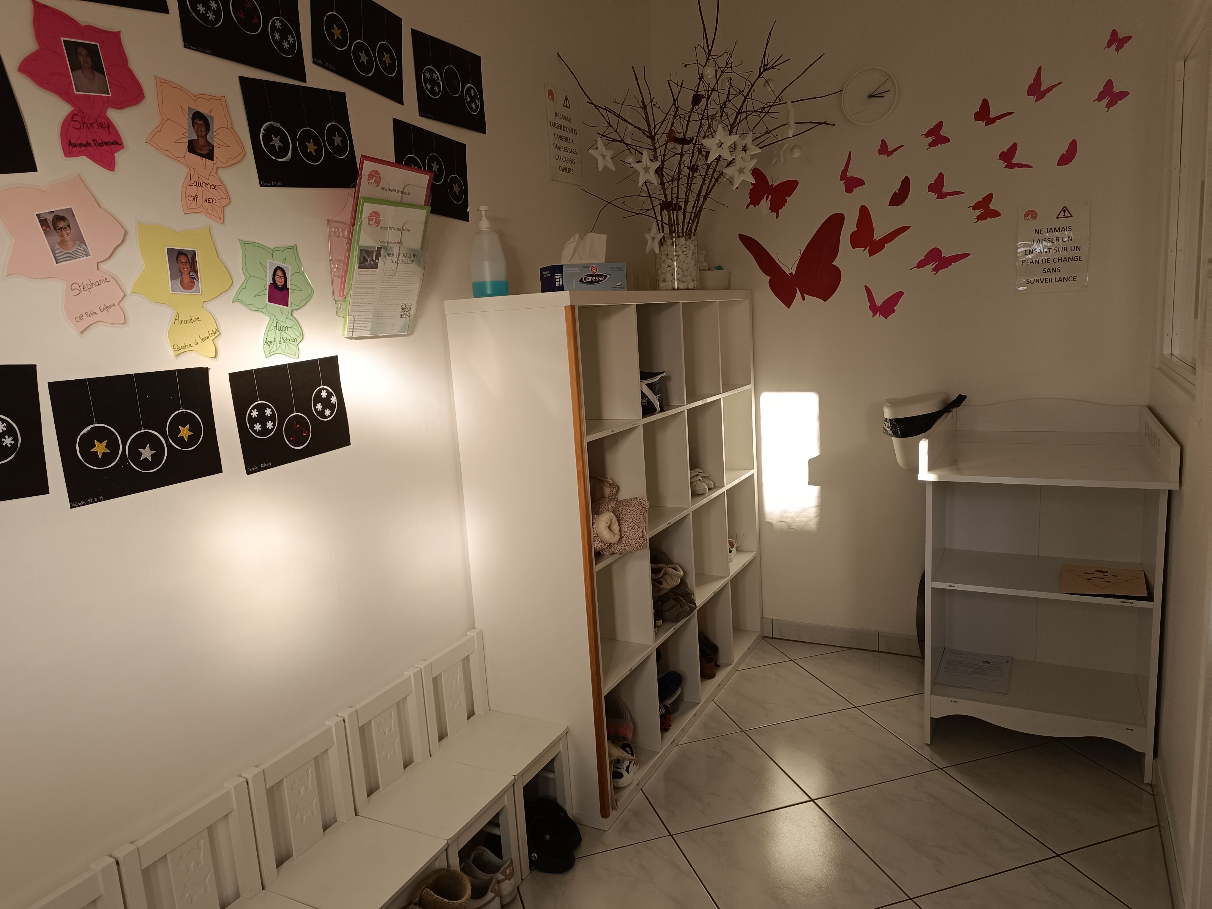 Micro-crèche "Les P'tits Loups voient double"