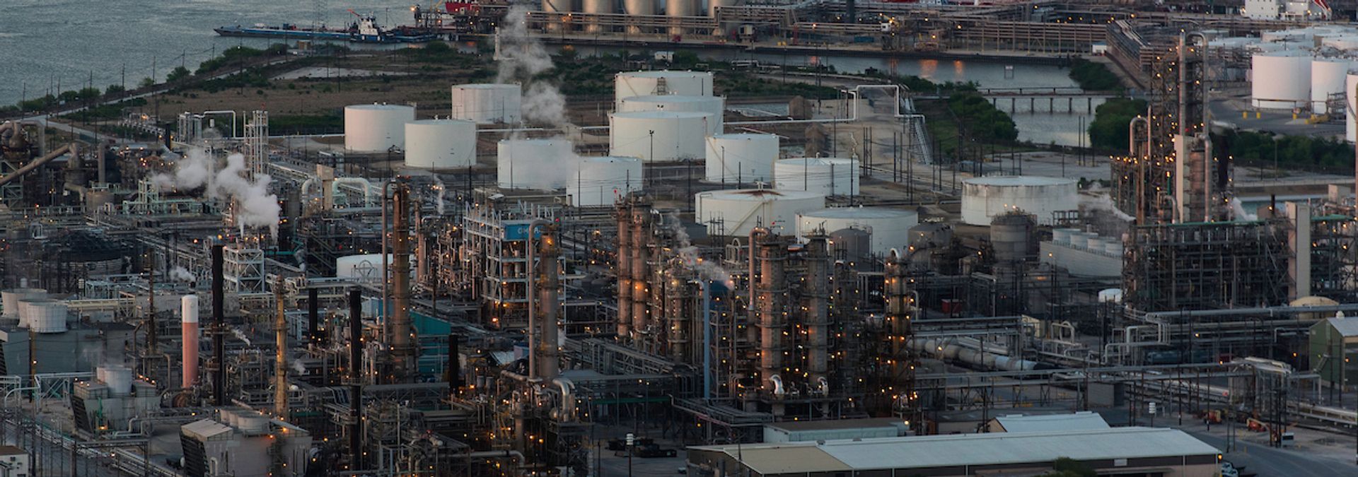After the heavy rains hit Houston, eight area plants shut down, triggering a dangerous pulse of 1.3 million pounds of unpermitted air pollution. Photo: Karl Spencer.