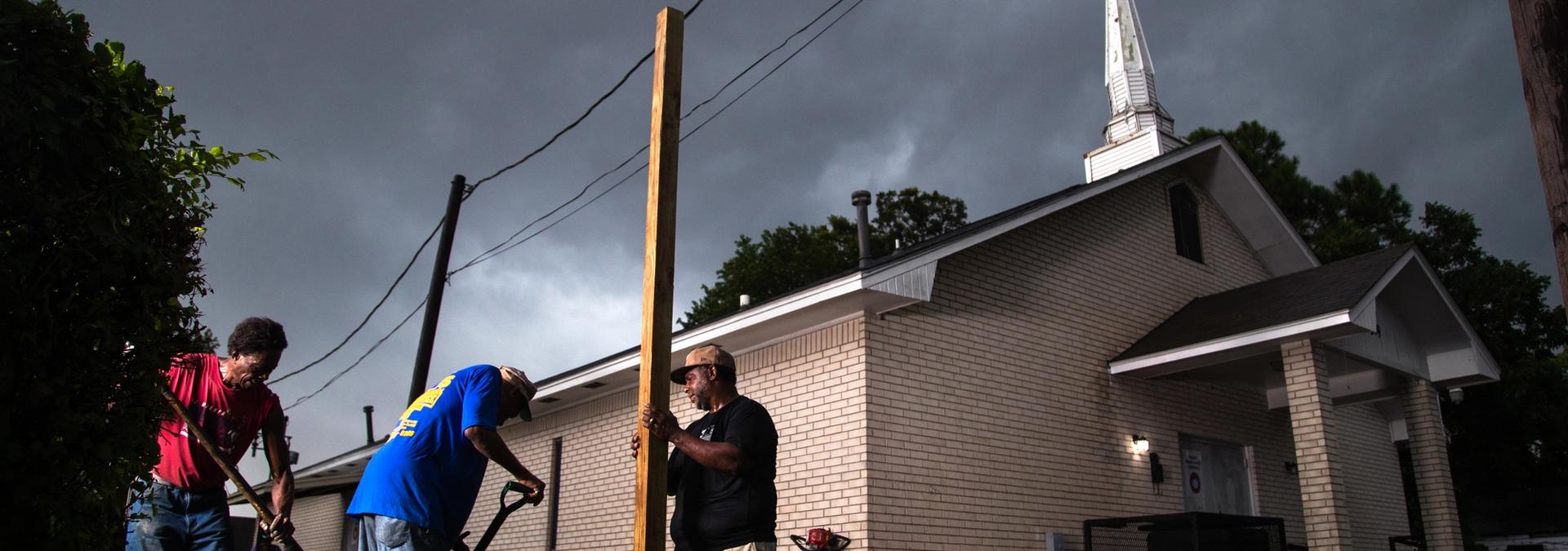 In 2021, Sunnyside residents installed five new air monitors in their community to protect each other's health and safety.