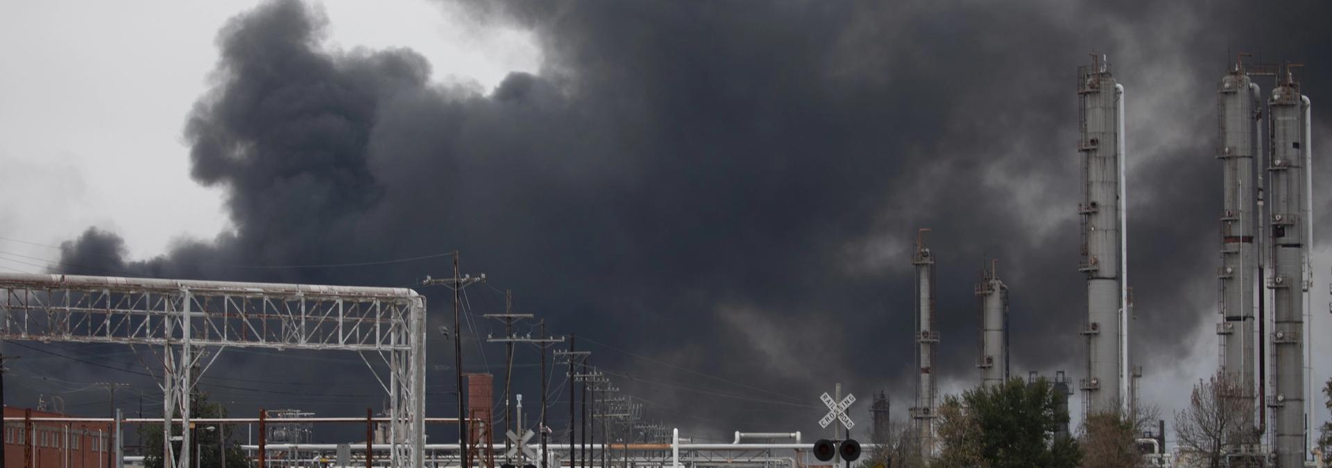 Under current state law, the maximum fine TCEQ can levy for violating air permits is just $25,000 per day. Photo: Julie Dermansky.