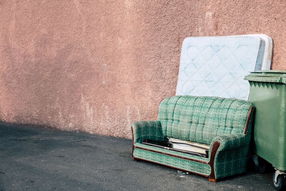 sofa recycling