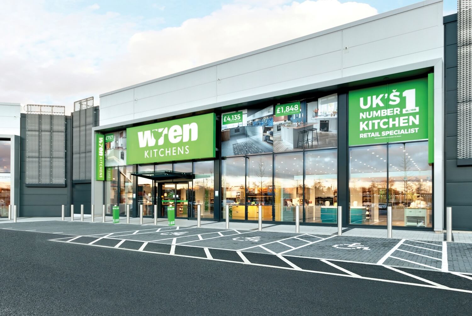 UK’s premier kitchen retailer chooses Clearabee for installation waste removal