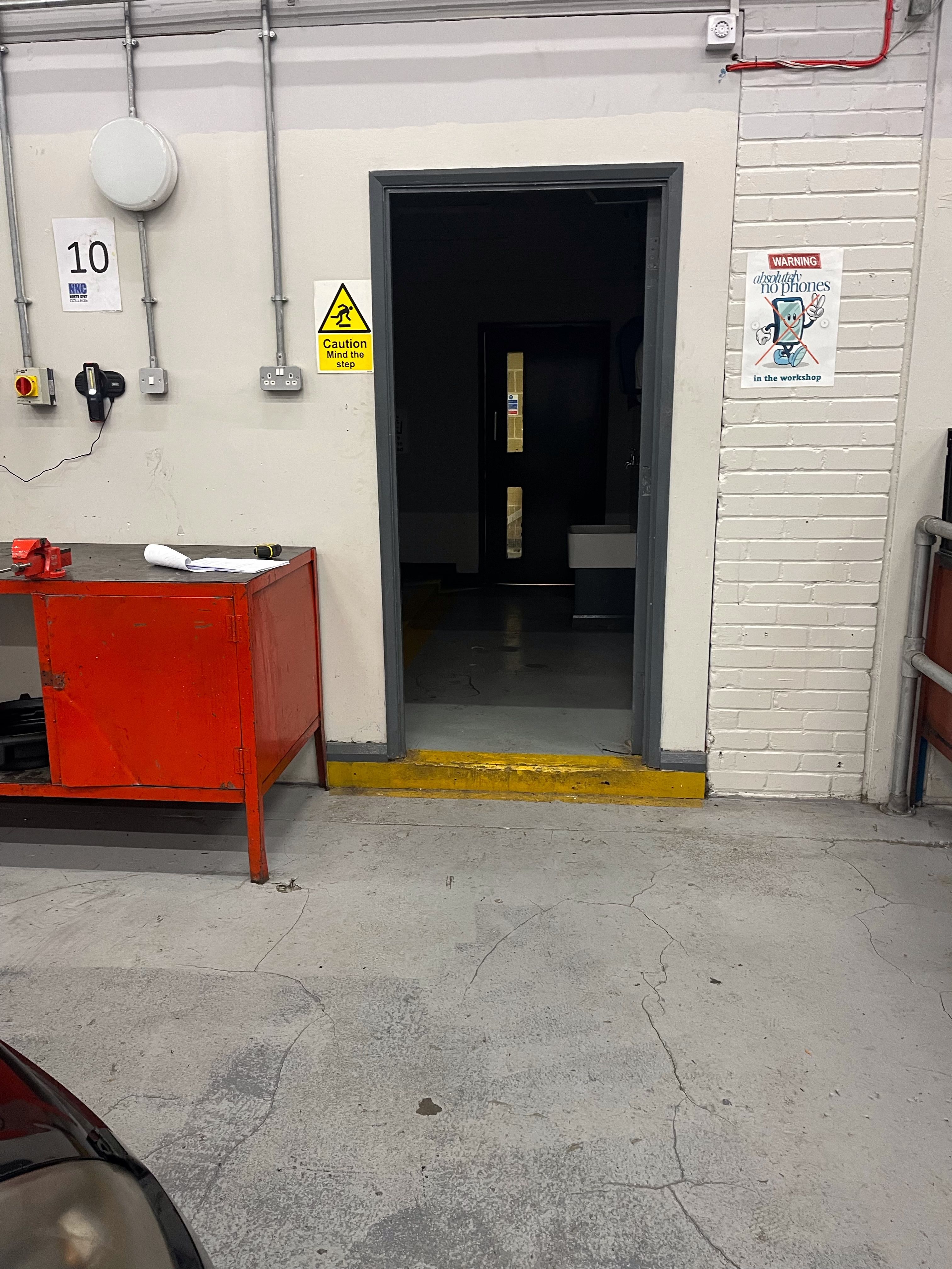Gallery image 14