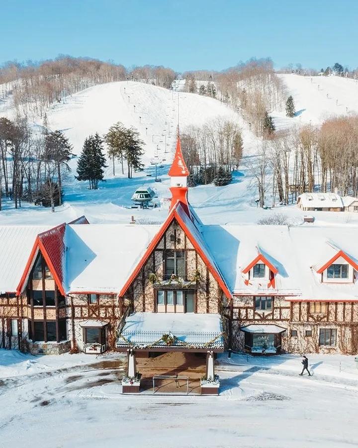 The Highlands At Harbor Springs