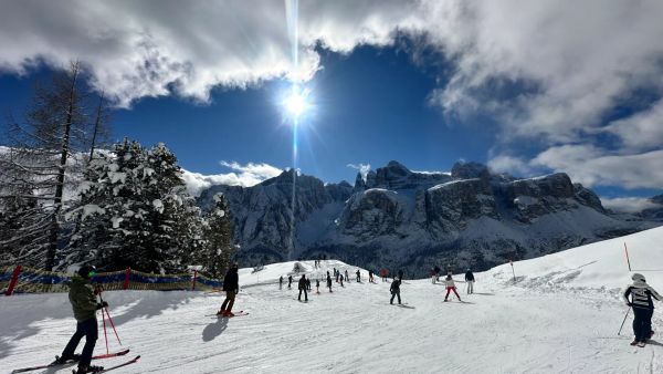 Ski Pass on Your Smartphone: Dolomiti Superski's Plans for the Next Three Years