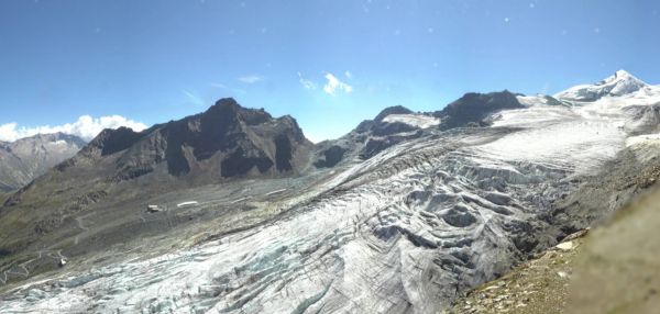 Saas-Fee Closes Its Glacier to Summer Skiing as Heat Wave Drags On